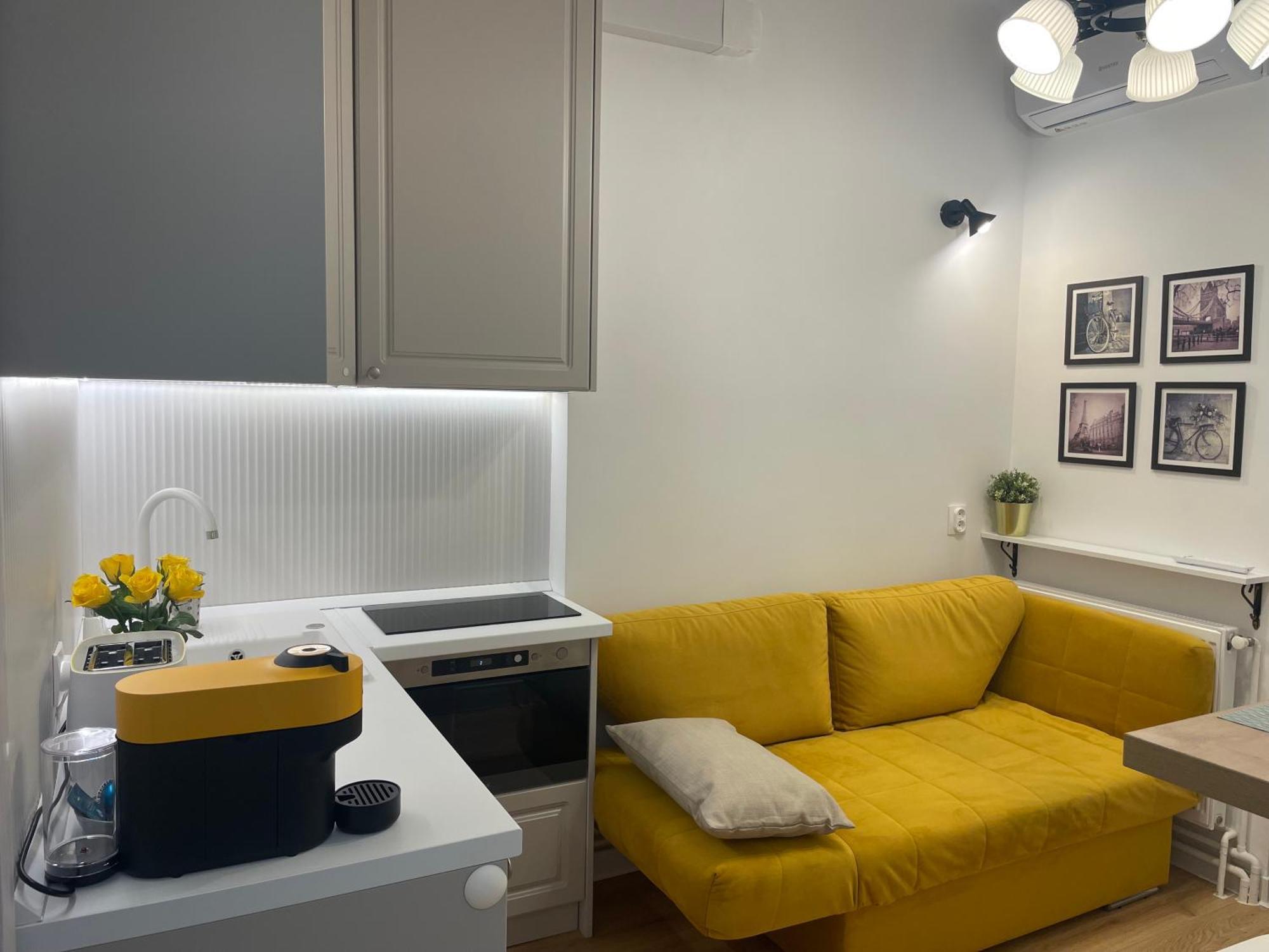 Studio Alice Romana Square Apartment Bucharest Exterior photo