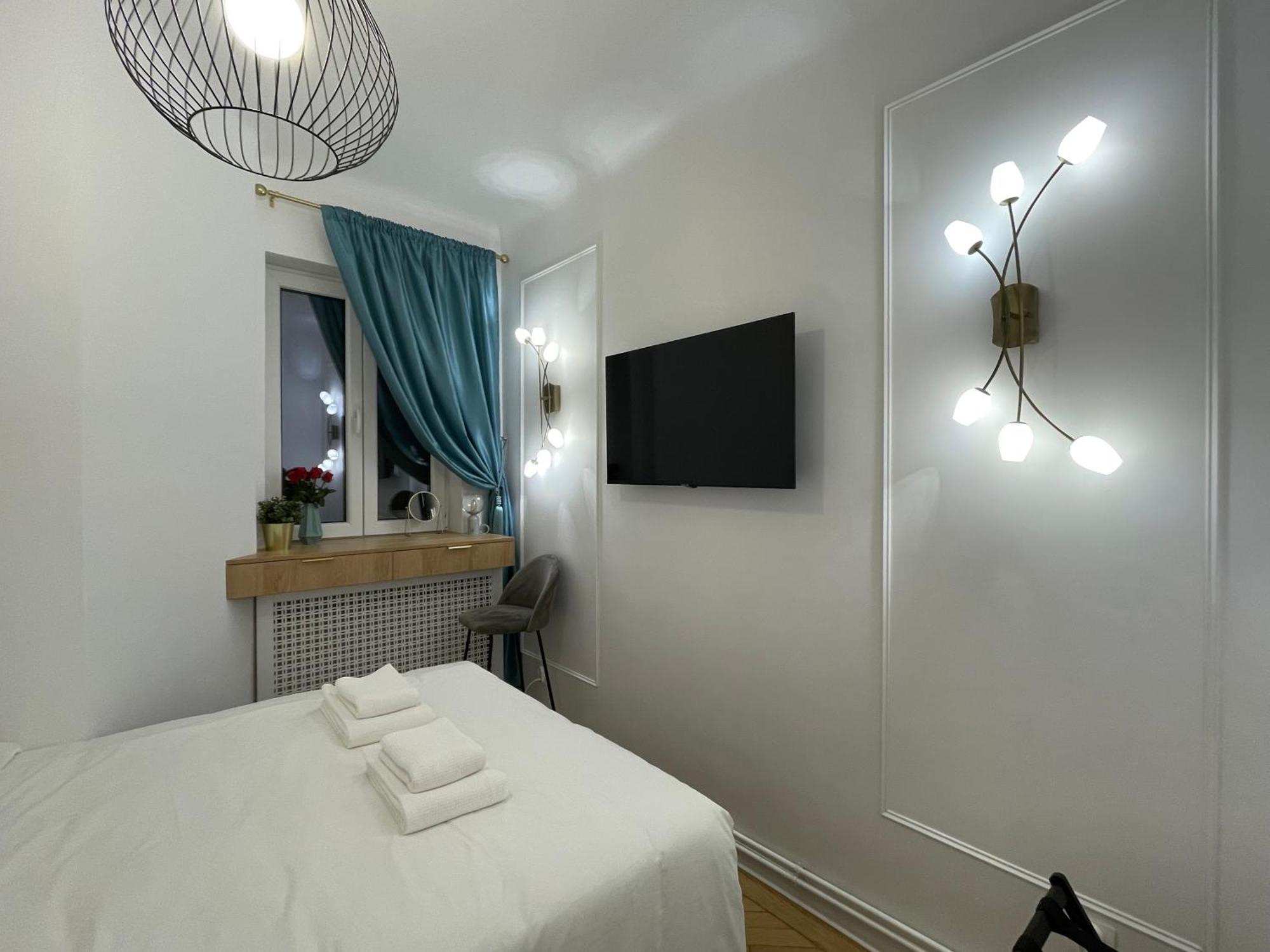 Studio Alice Romana Square Apartment Bucharest Exterior photo