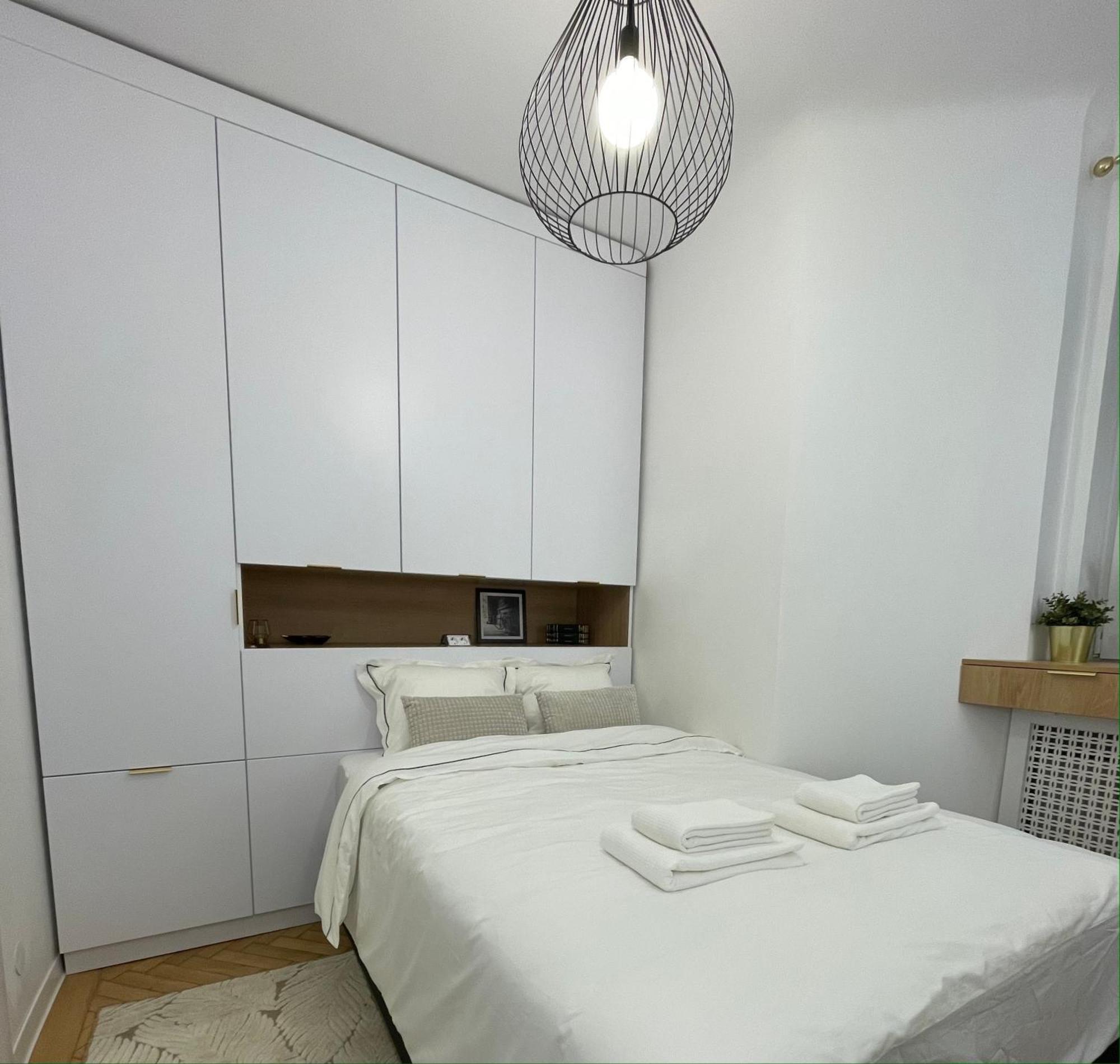 Studio Alice Romana Square Apartment Bucharest Exterior photo